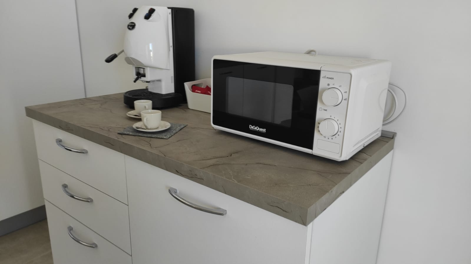 Immagine WhatsApp 2025-10-17 ore 13.04.18_8938d728